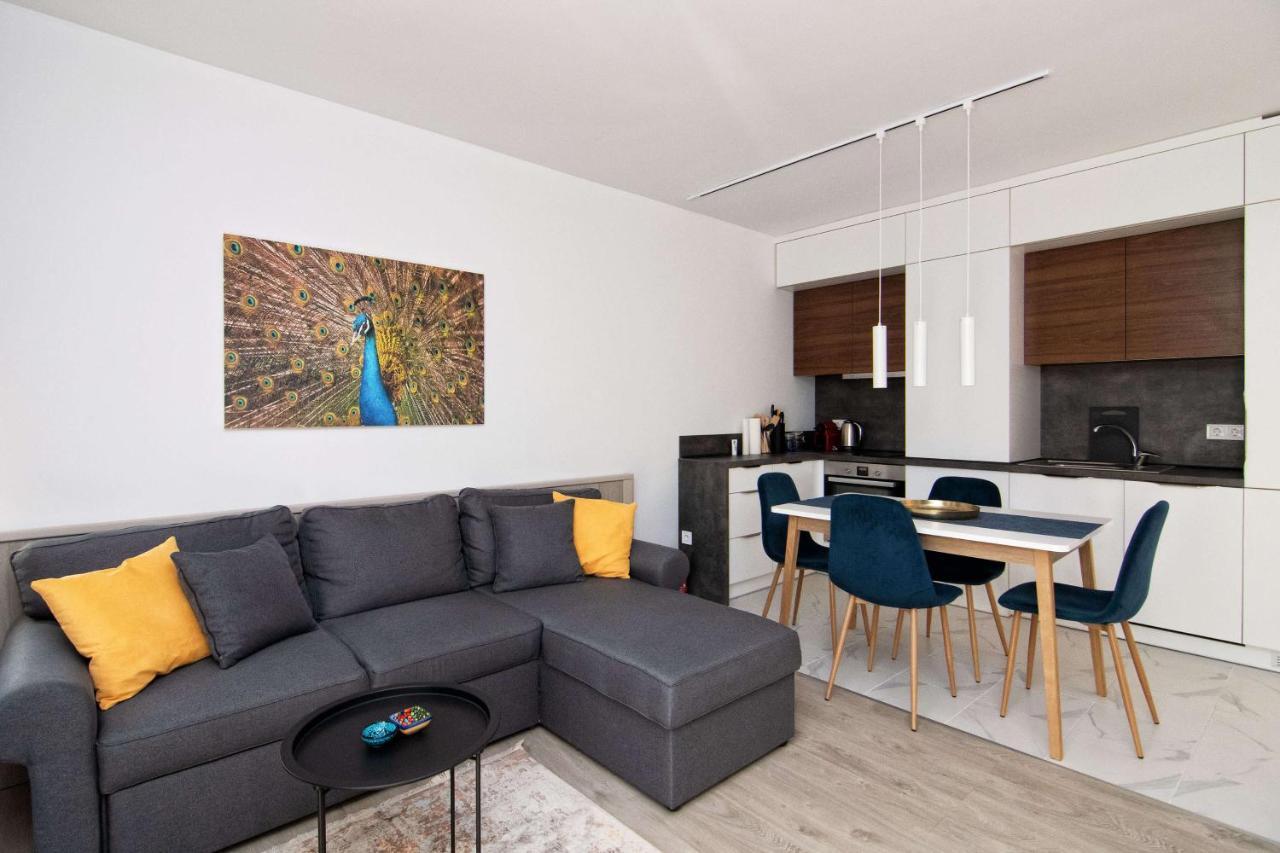 Luxury City Center Two Bedroom Apartment Close To Beach Warna Exterior foto